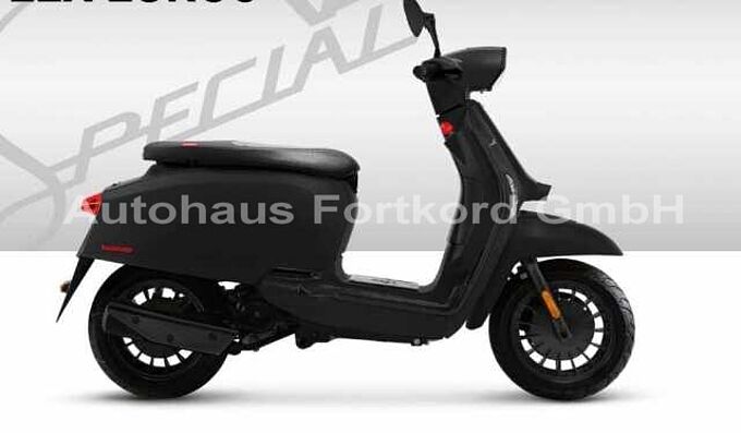 Lambretta V-Special 125 Flex - MY 26 - Euro5+, LED, ABS