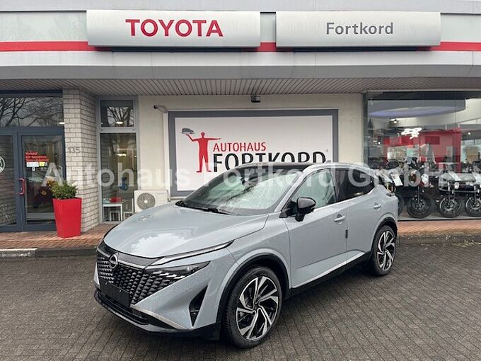 Nissan Qashqai 1.3MHEV Tekna Plus+ XTronic - Bose, Pano, 20'' - Facelift