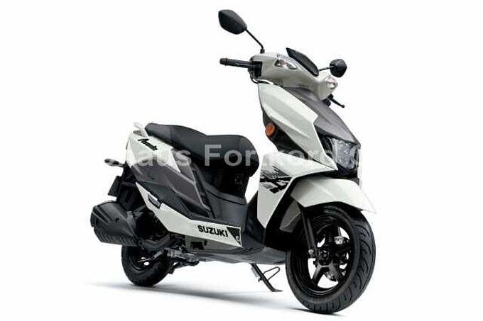 Suzuki Avenis sehr gepflegt - wenig gelaufen !