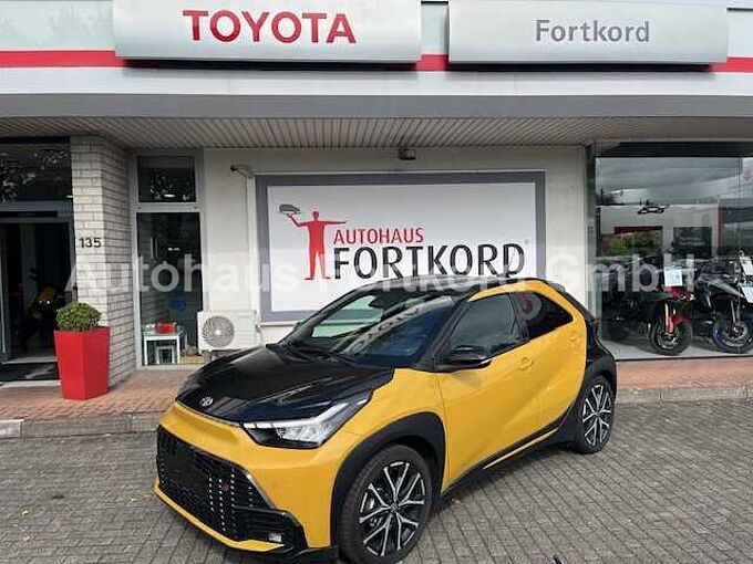 Toyota Aygo X Hybrid - GR SPORT - Automatik - Navi, LED