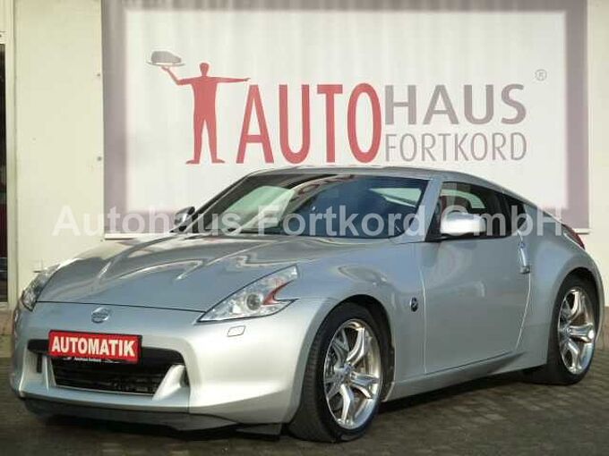 Nissan 370 Z Aut. Pack, Navi, Bose, Xenon, 19', Teilleder+SH