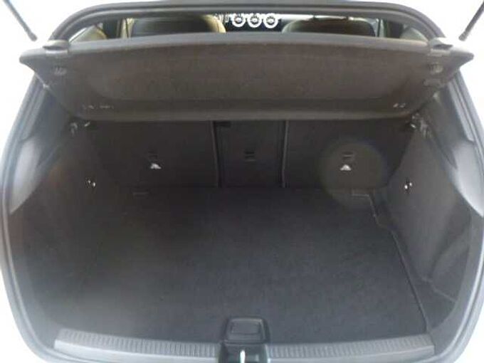 Mercedes-Benz A 200 - Navi, PDC, SHZ, Mult. B.-LED, Alu