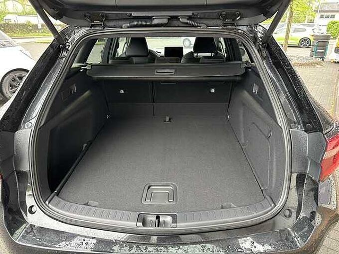 Toyota Corolla Touring Sports - 2.0 Hybrid Style - Navi, PDC, KEY