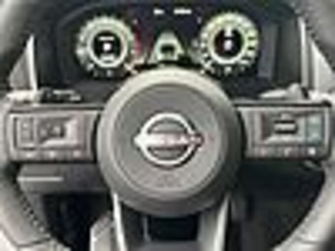 Nissan Qashqai 1.3 DIG-T MHEV Tekna Plus + XTronic - Facelift Pano, Bose, 20'