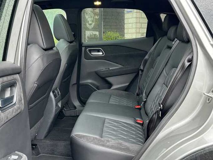 Nissan Qashqai 1.3 MHEV Tekna Plus + Xtronic - Facelift Pano, Bose, 20'