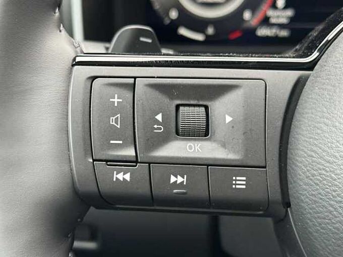 Nissan Qashqai 1.3 MHEV Tekna Plus + Xtronic - Facelift Pano, Bose, 20'