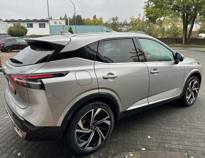 Nissan Qashqai 1.3 MHEV Tekna Plus + Xtronic - Facelift Pano, Bose, 20'