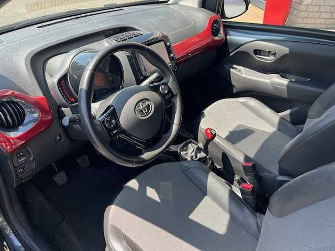 Toyota Aygo 5-Türer x-wave - Faltdach, Navi, AHK, LED, SZ, Klima