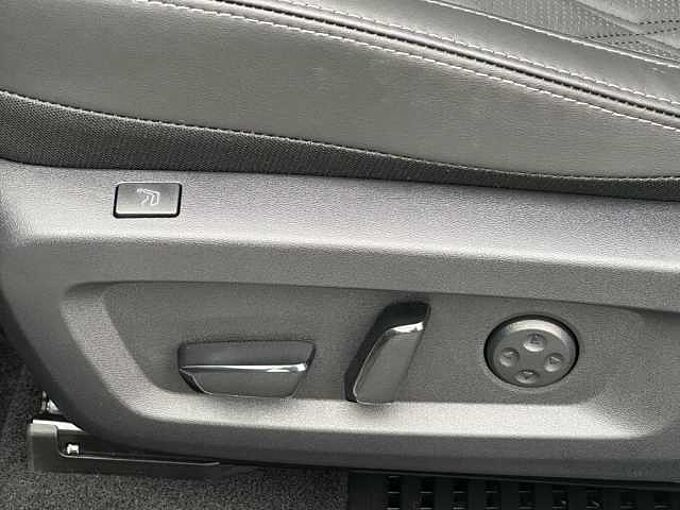 Nissan Qashqai 1.3 DIG-T MHEV Tekna Plus + XTronic - Facelift Pano, Bose, 20'