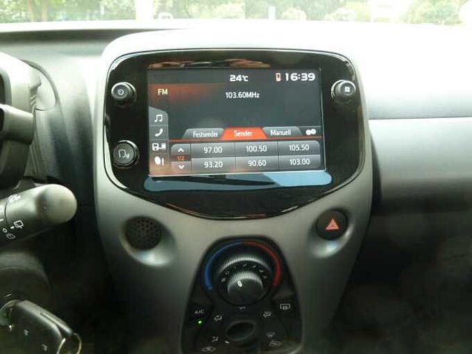 Toyota Aygo X - Team Deutschland - Navi, LED, Klima