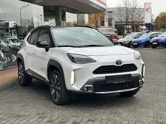 Toyota Yaris Cross 1.5 Hybrid Adventure - Navi, LED, SHZ, HUD