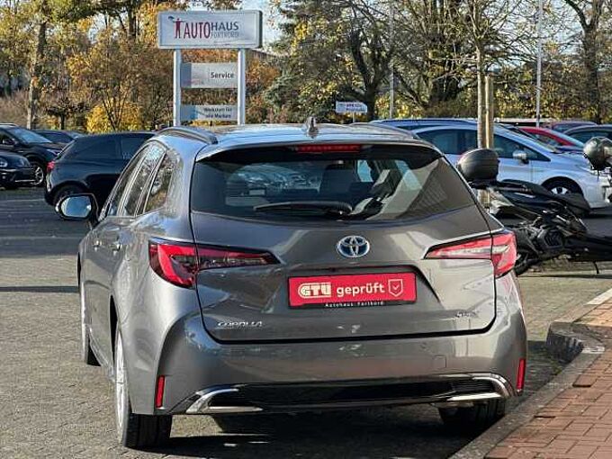 Toyota Corolla Touring Sports 1.8 Hybrid - LED, NAVI, SZ, KeyLess