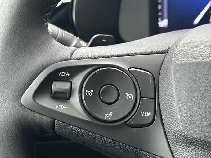 Opel Corsa 1.2 Turbo GS Line - NAVI, LED, BT...