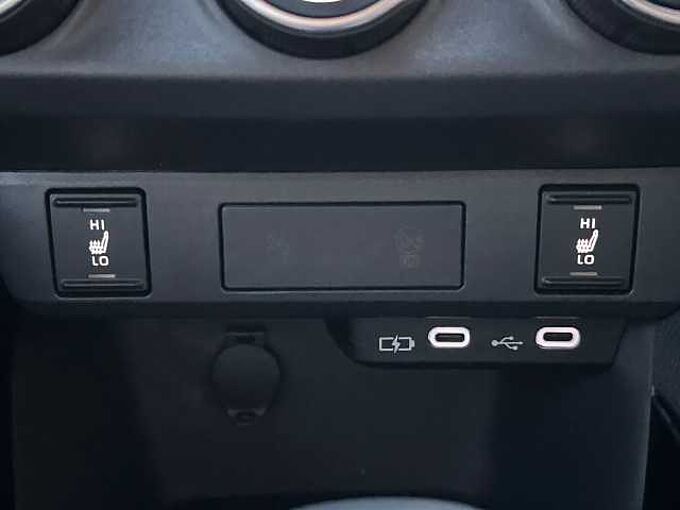 Toyota Yaris 1.5 Automatik Style Selection  - LED, Navi, SZ