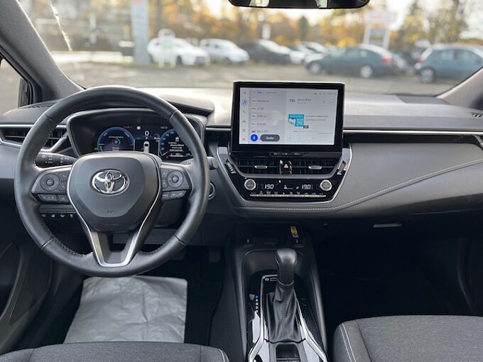 Toyota Corolla Touring Sports 1.8 Hybrid - LED, NAVI, SZ, KeyLess