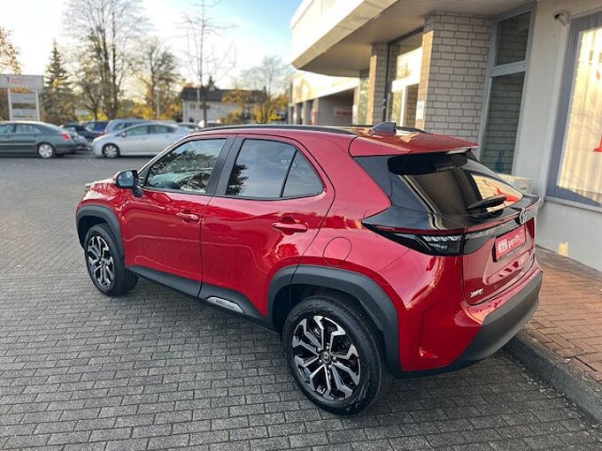 Toyota Yaris Cross Hybrid 1.5 VVT-i Style - LED, Navi, PDC, SZ, Alu