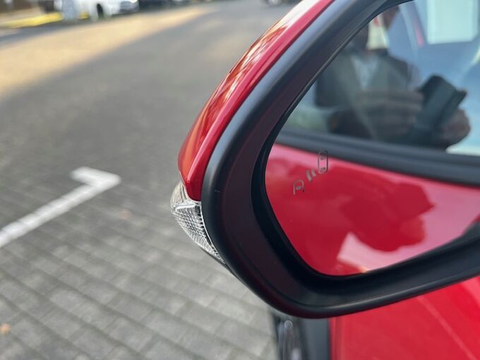 Toyota Yaris Cross Hybrid 1.5 VVT-i Style - LED, Navi, PDC, SZ, Alu