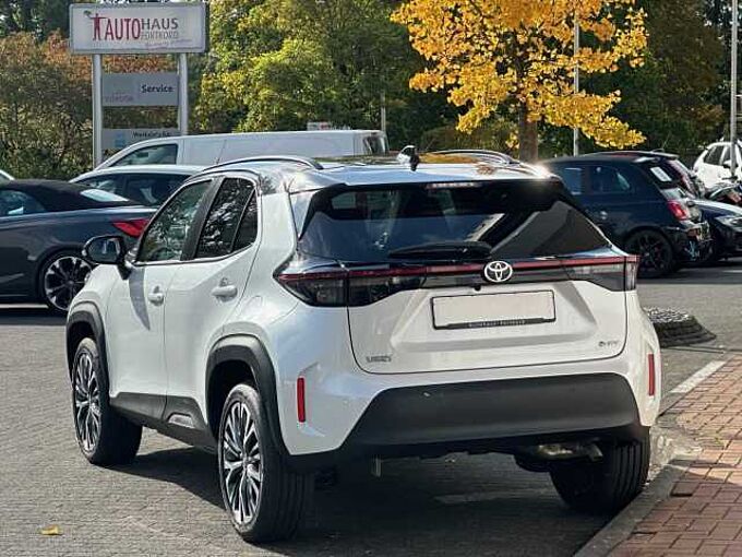 Toyota Yaris Cross 1.5 Hybrid Style Plus - JBL, NAVI, LED, PDC, SH