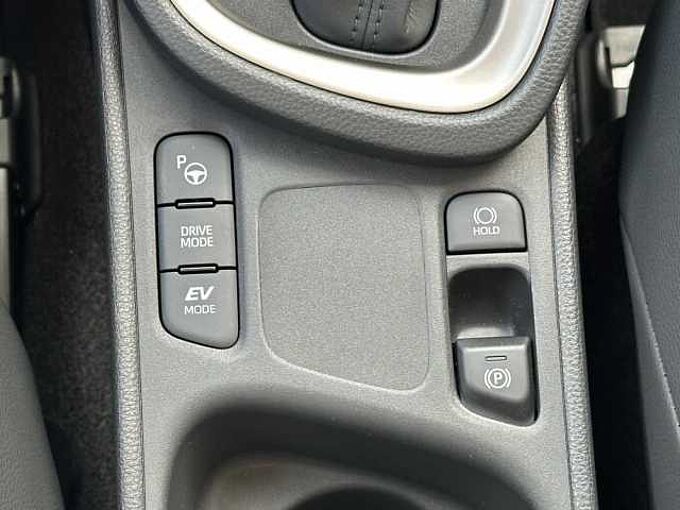 Toyota Yaris Cross 1.5 Hybrid Style Plus - JBL, NAVI, LED, PDC, SH