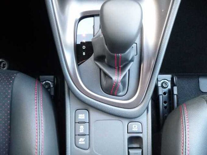 Toyota Yaris Hybrid 1.5 GR SPORT - Navi, JBL, HuD, PDC, SZ