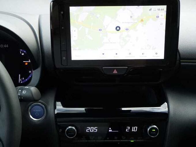 Toyota Yaris Cross 1.5 Hybrid Adventure - Navi, LED, SHZ, HUD
