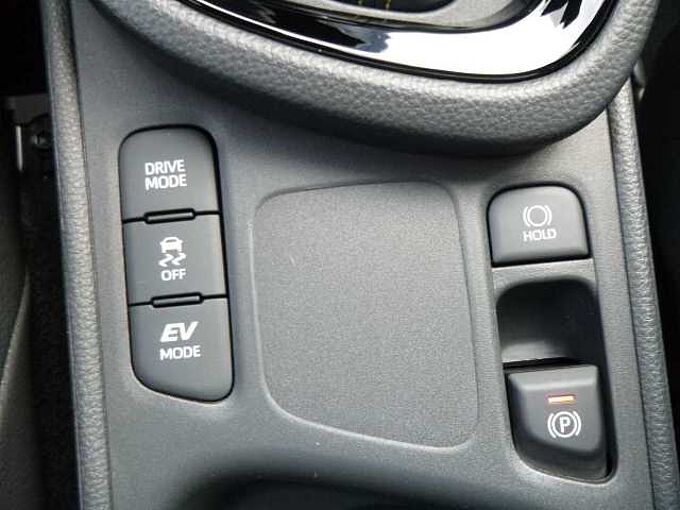 Toyota Yaris Cross 1.5 Hybrid Adventure - Navi, LED, SHZ, HUD