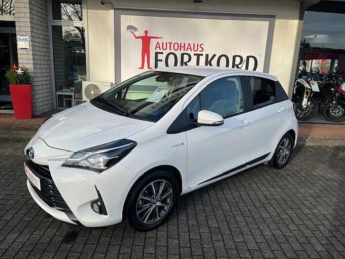 Toyota Yaris 1.5 Hybrid Y20 Club - BT, SZ, Klima ... wenig KM