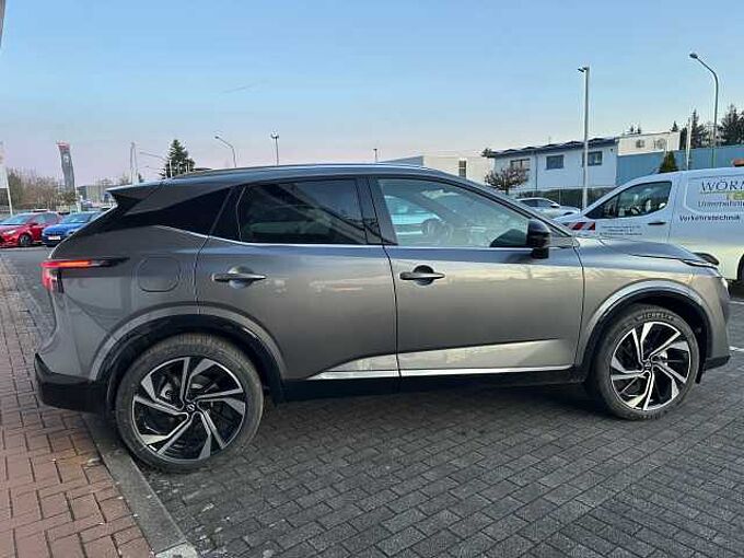 Nissan Qashqai 1.3 DIG-T MHEV Tekna Plus + XTronic - Facelift Pano, Bose, 20'
