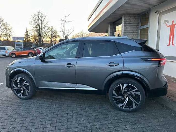 Nissan Qashqai 1.3 DIG-T MHEV Tekna Plus + XTronic - Facelift Pano, Bose, 20'