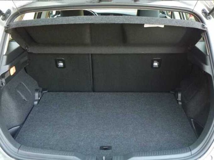 Toyota Auris 1.2 Turbo Team Deutschland - Keyfree, CAM, SHZ, BT ... -