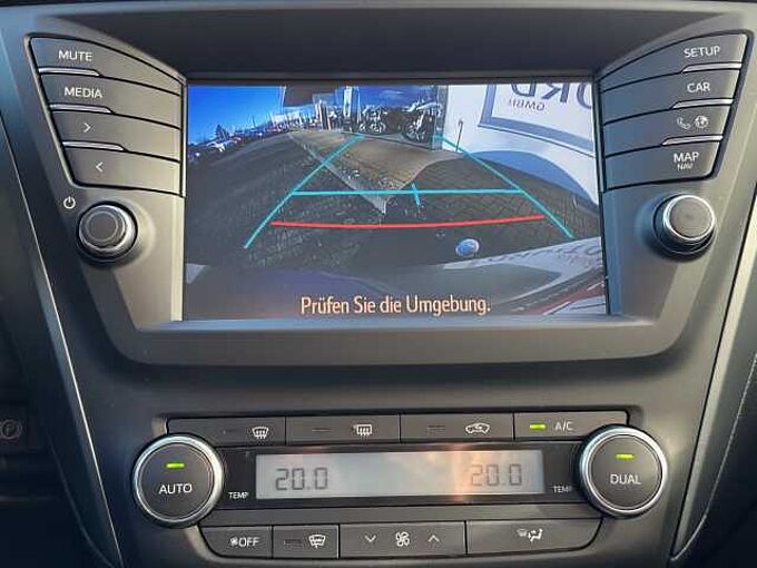 Toyota Avensis Touring Sports 1.8 - Navi, Standhz., AHK, Leder, LED, SHZ, BT-FSA