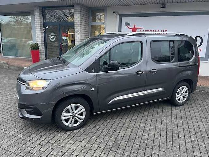 Toyota Proace Verso 1.5 D-4D L1 City Team Deutschland - Pano, Navi