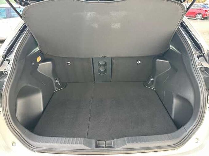 Toyota Yaris Cross 1.5 Hybrid GR Sport - NAVI, HEAD, PANO ...