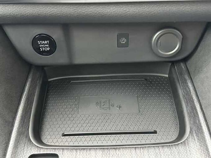 Nissan Qashqai 1.3MHEV Tekna Plus + XTronic - Facelift Pano, Bose, 20'