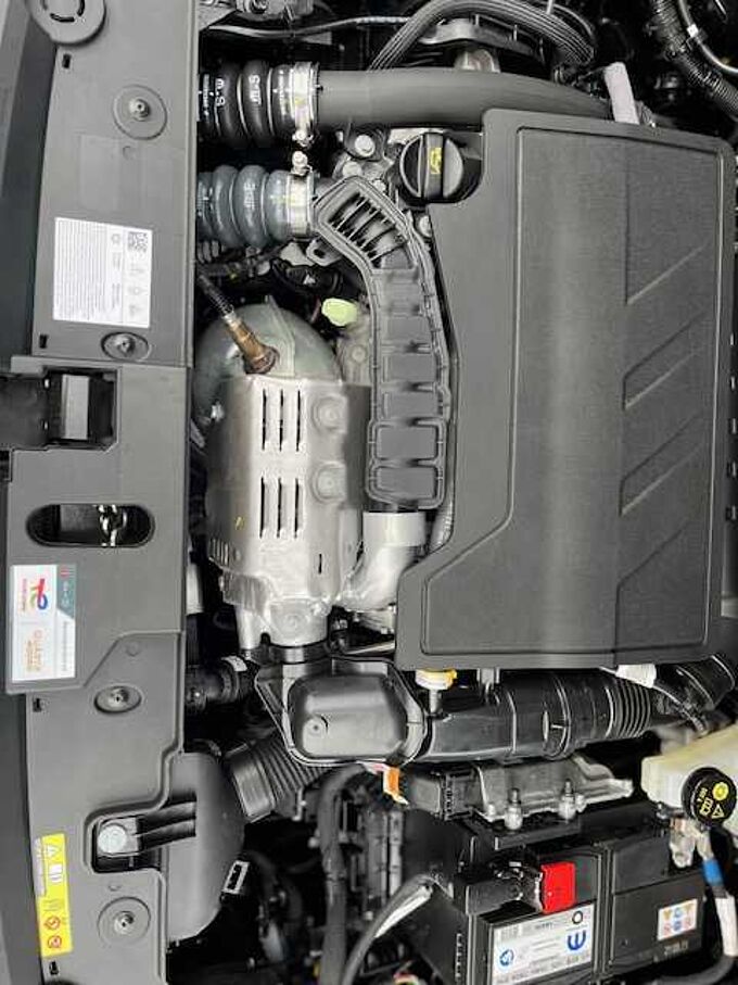 Opel Corsa 1.2T GS Black Edition - Autom. - Massage, Navi, SZ, LED, TL, PDC