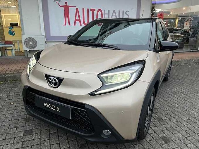 Toyota Aygo X Team Deutschland - Automatik - Navi, LED
