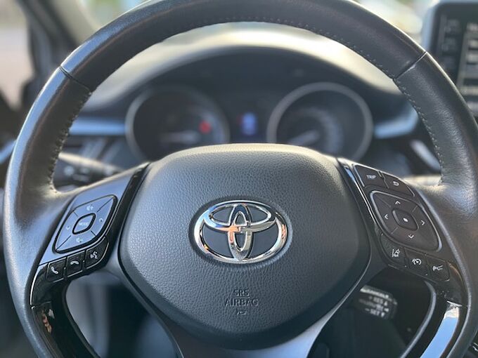 Toyota C-HR Hybrid 2.0 Team Deutschland - LED, SZ, Navi, IPC