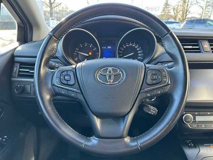 Toyota Avensis Touring Sports 1.8 - Navi, Standhz., AHK, Leder, LED, SHZ, BT-FSA
