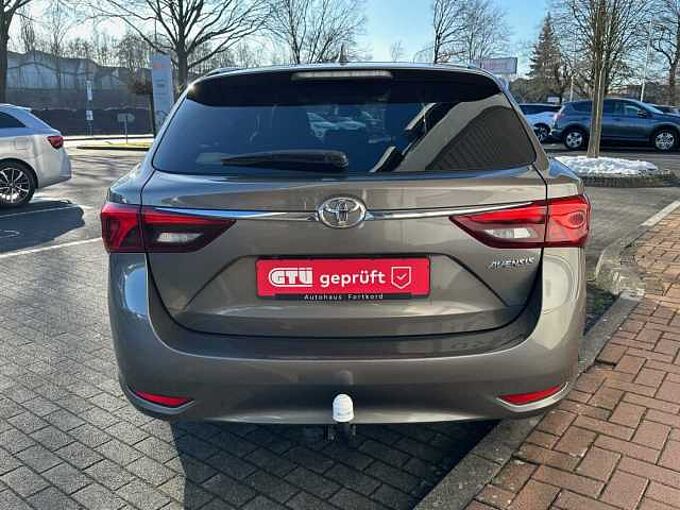 Toyota Avensis Touring Sports 1.8 - Navi, Standhz., AHK, Leder, LED, SHZ, BT-FSA