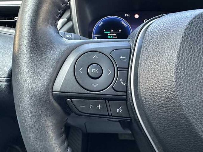 Toyota Corolla Cross 1.8 Hybrid Style - NAVI, LENKHZ, LED, PDC, SZ...