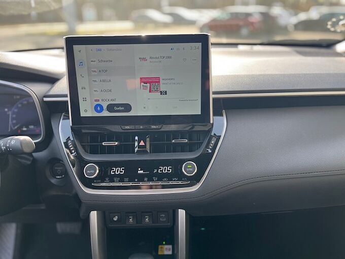 Toyota Corolla Cross 1.8 Hybrid Style - NAVI, LENKHZ, LED, PDC, SZ...