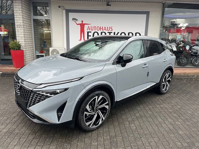 Nissan Qashqai 1.3MHEV Tekna Plus+ XTronic - Facelift Pano, Bose, 20'