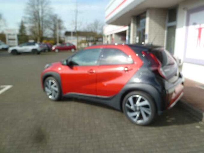 Toyota Aygo X Pulse Edition - LED, Navi, SZ, PDC, Alu 18'