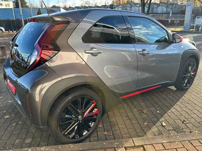 Toyota Aygo X Undercover - JBL, LED, Navi, SZ, PDC, Alu