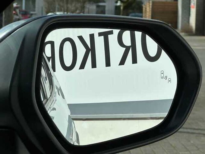 Toyota Yaris Cross 1.5 Hybrid GR Sport - NAVI, HEAD, PANO ...