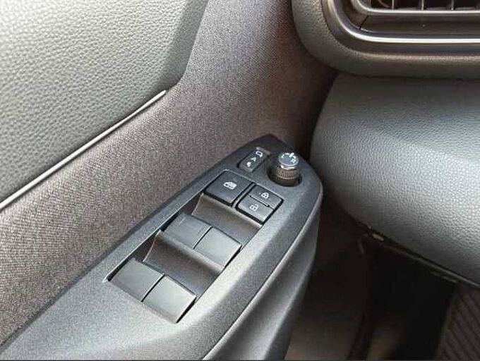 Toyota Yaris Cross 1.5 Hybrid GR Sport - HEAD., JBL, elektr. Heckkl., LED ...