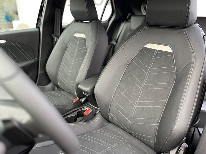 Opel Corsa 1.2T GS Black Edition - Autom. - Massage, Navi, SZ, LED, TL, PDC