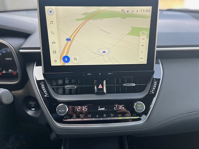 Toyota Corolla Cross 2.0 Hybrid Style - Facelift - NAVI, LED, PDC