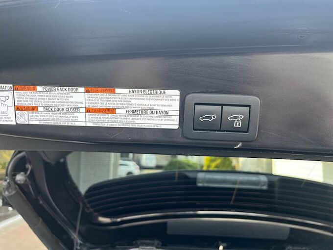 Toyota Yaris Cross 1.5 Hybrid GR Sport - HEAD., JBL, elektr. Heckkl., LED ...