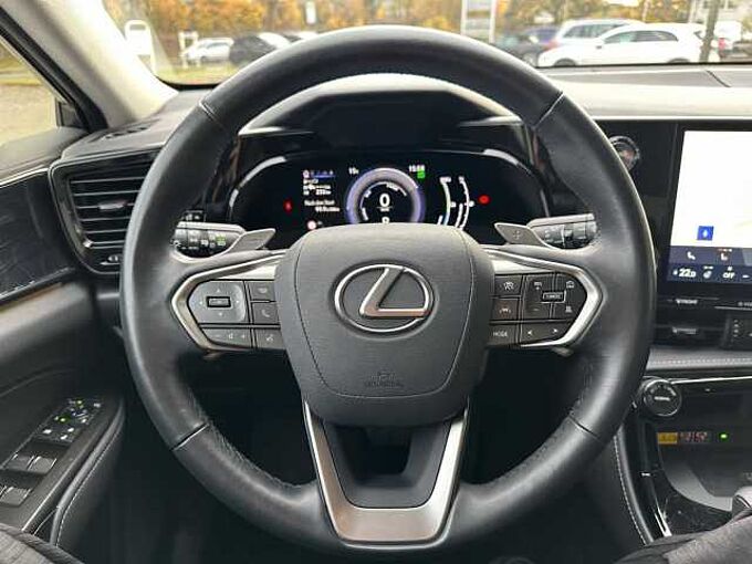 Lexus NX450h+ 4x4 Business - Navi, PDC, Leder, TW, SZ